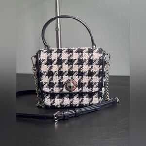 Kate Spade ♠️ Black and Cream Houndstooth Top-Handle Crossbody Bag
